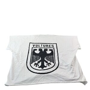 Vultures Graphic Print White Crew Neck Men's T-Shirt Size 3 Short Sleeve